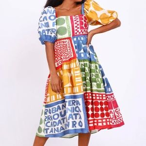 Farm Rio Wednesday patch midi dress. Size Medium.